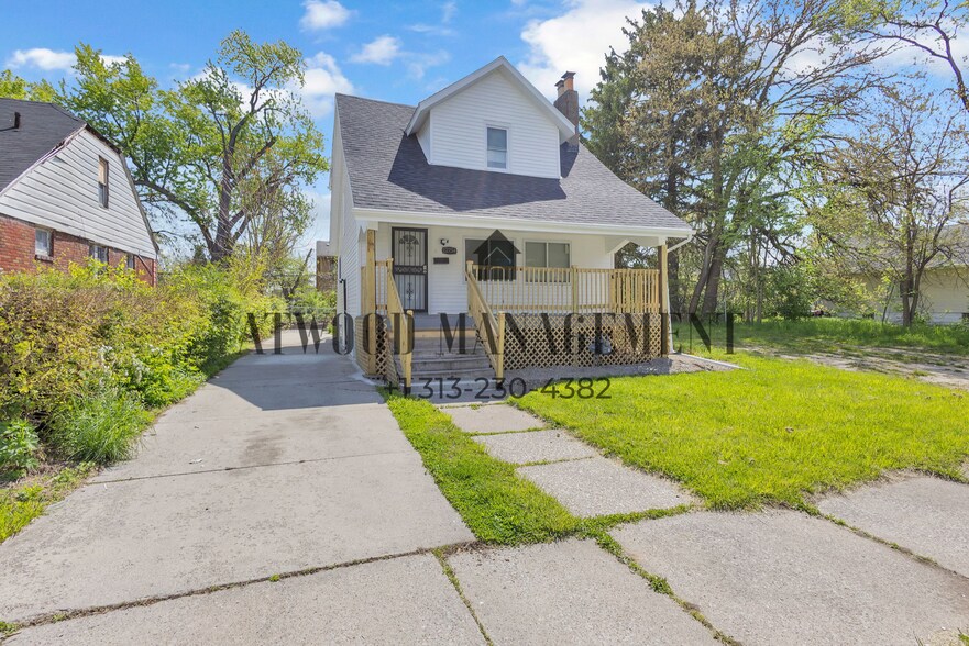 Building Photo - This beautifully updated 3-bedroom, 2-bath single-family home is ready for move-in!