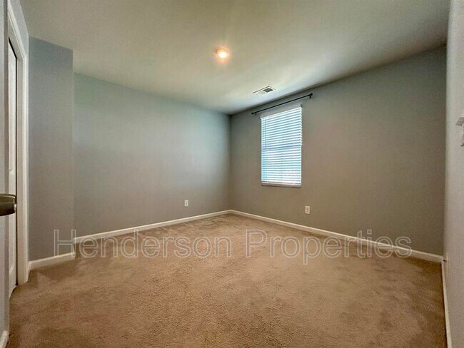 Building Photo - 5309 Merwyn Ave