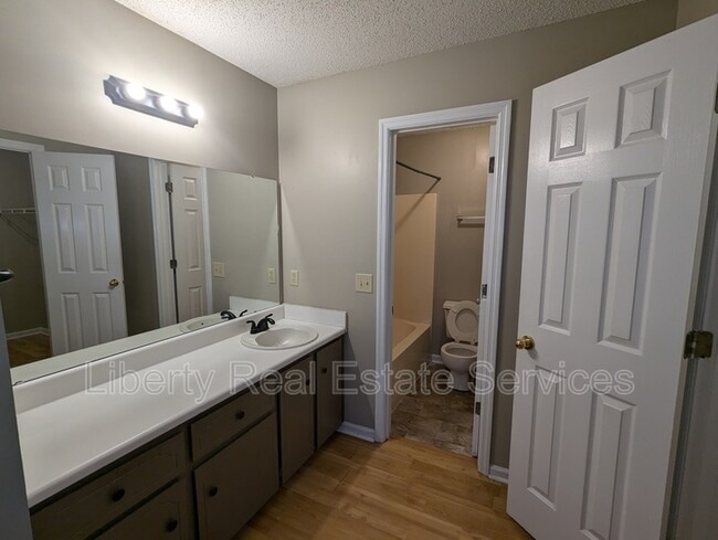 Building Photo - 1413 Desert Storm Dr