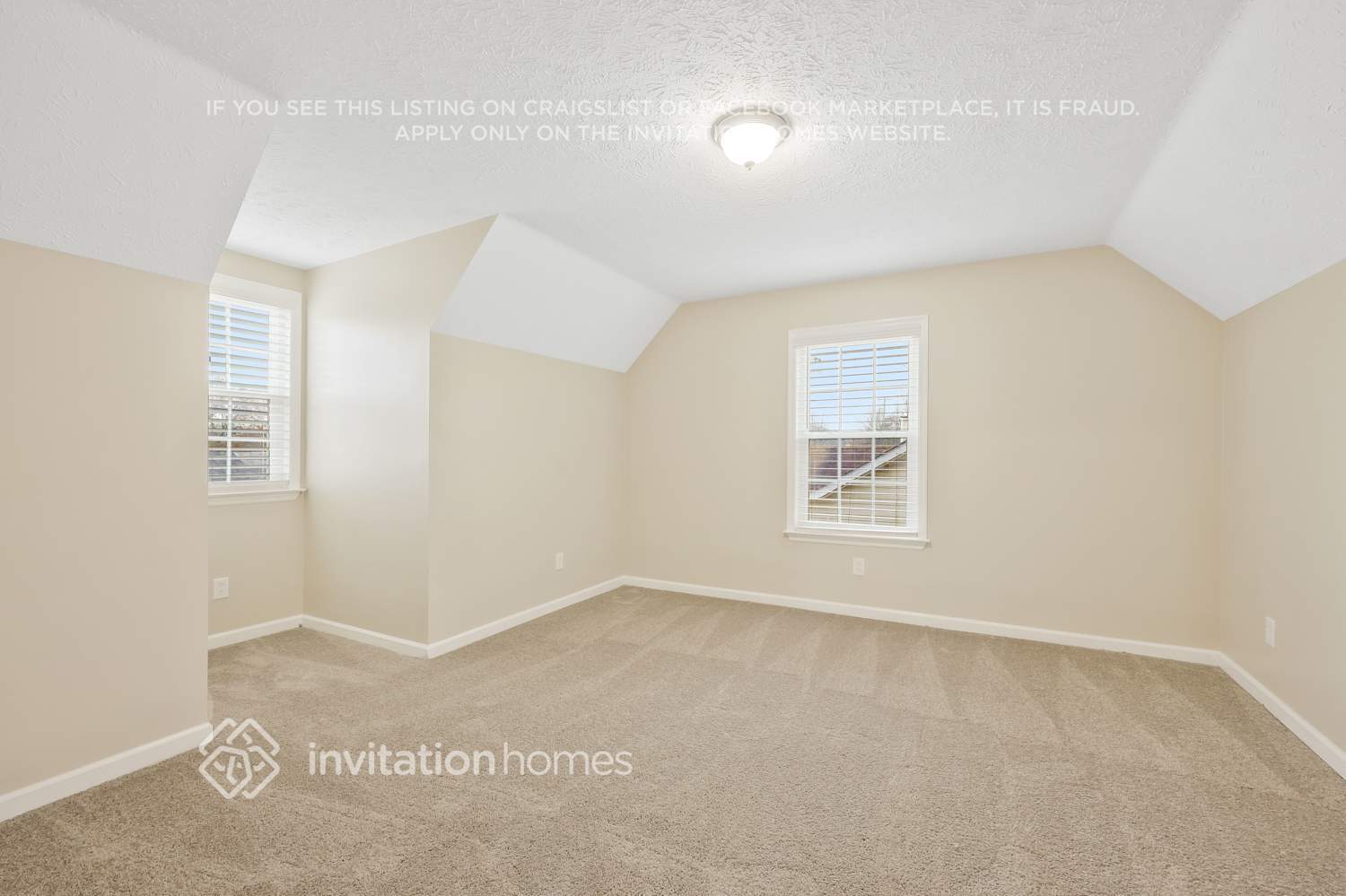 Building Photo - 4728 Greystone St