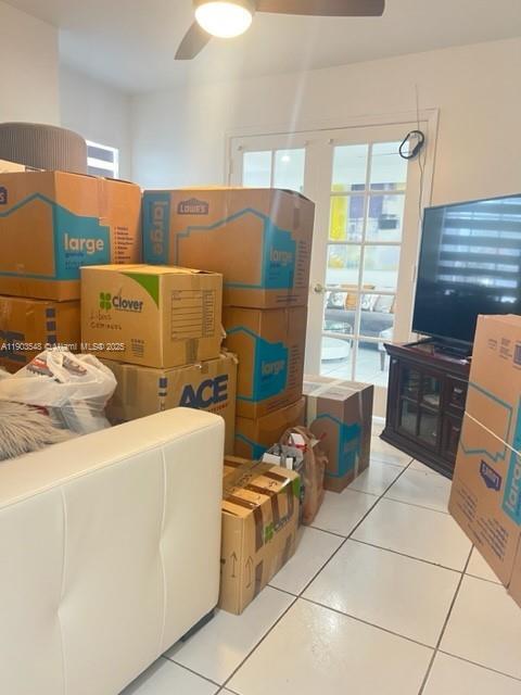 Building Photo - 9435 SW 156th Pl