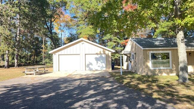 Building Photo - Single Family Home in Rib Mountain - close...