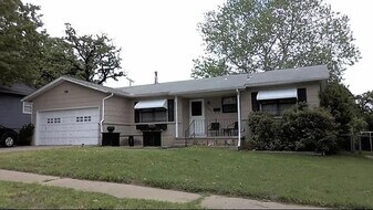 Building Photo - 1029 N Birch Ave