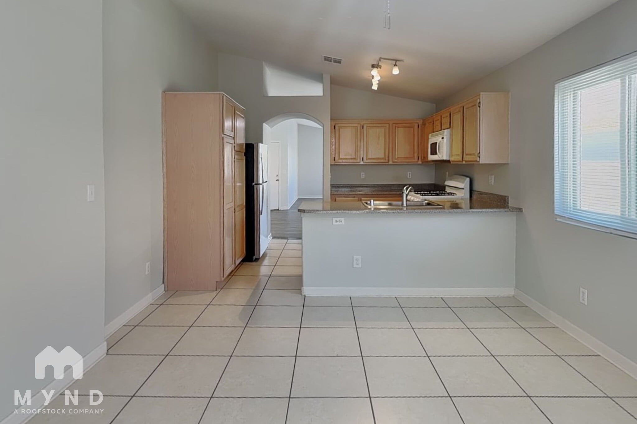 Building Photo - 6602 Elk Creek Ln