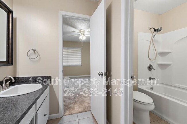 Building Photo - 6527 Old Shell Rd