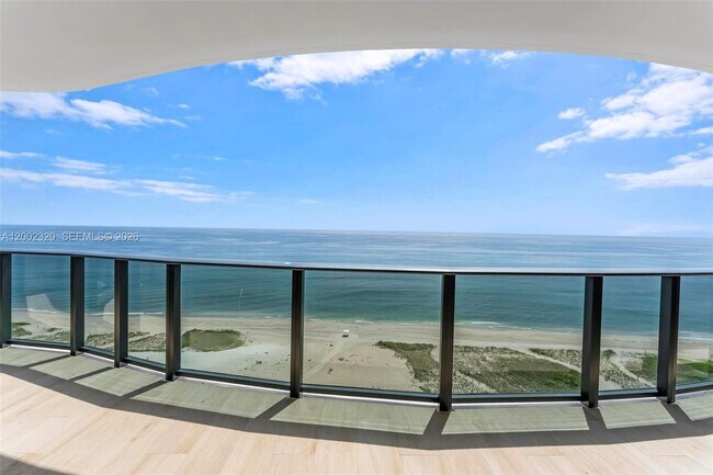 Building Photo - 900 N Ocean Blvd