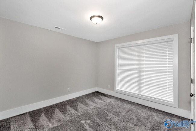 Building Photo - 381 McCollum Rd