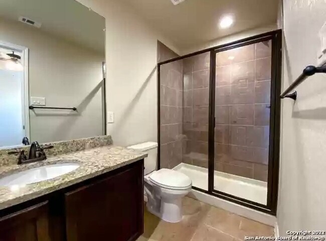 Building Photo - Luxury Duplex in Seguin (Navarro ISD)