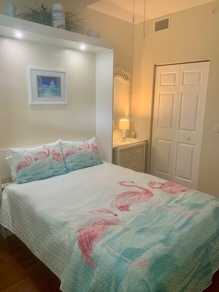 Building Photo - 3950 Loblolly Bay Dr