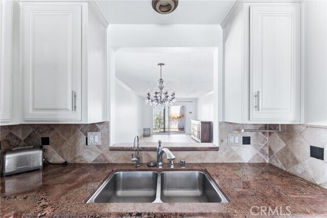 Building Photo - 2170 S Euclid St