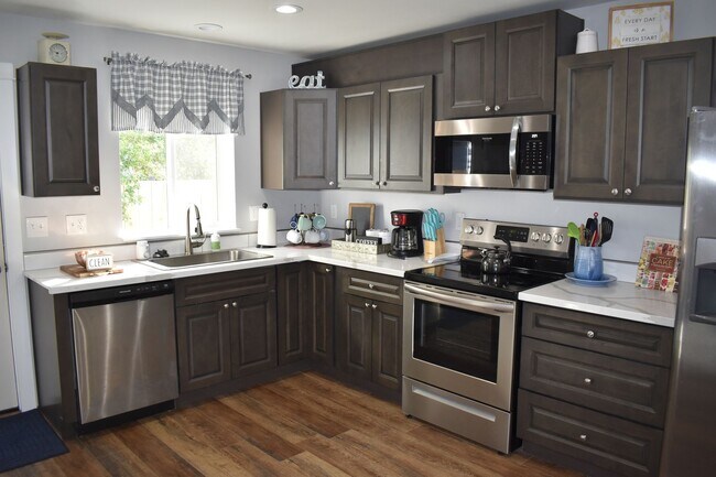 Building Photo - A St Townhomes