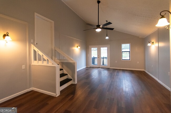 Building Photo - 7971 Roosterville Rd