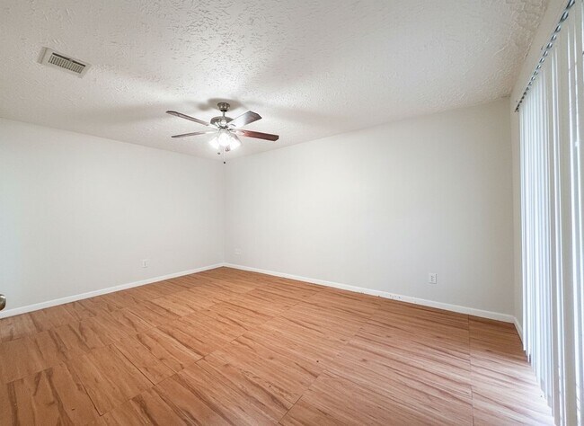 Building Photo - 22526 Carter Moir Ln