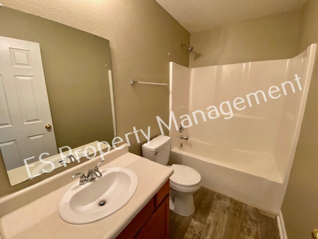 Building Photo - Wonderful 3 Bedroom 2 Bath Ranch Home in Lawrence Township!