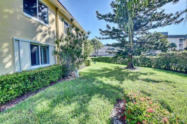 Building Photo - 207 Tropic Isle Dr