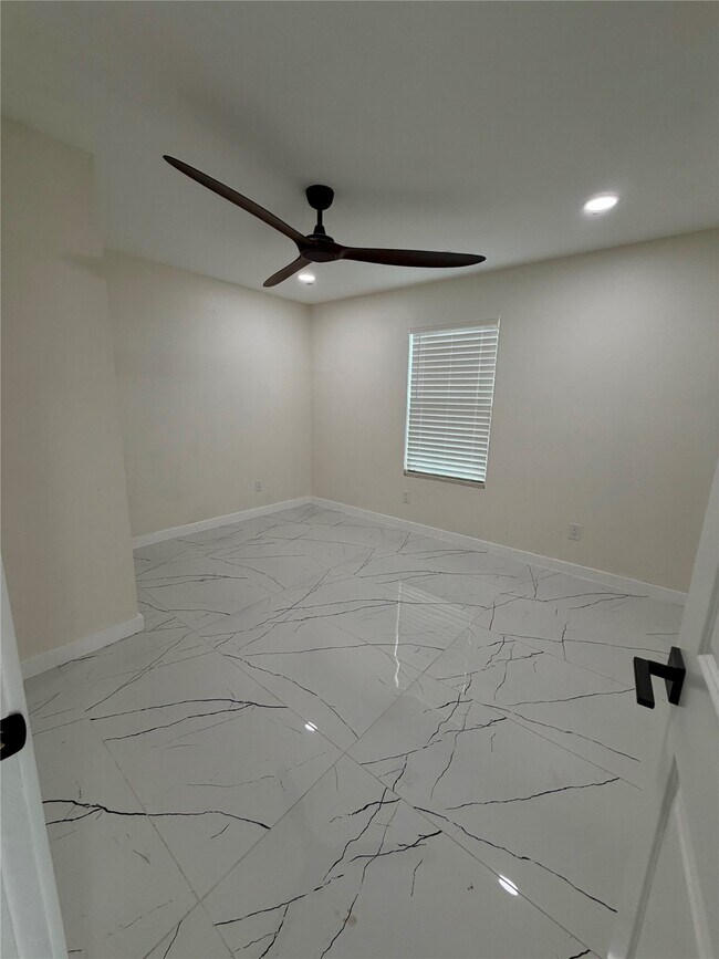 Building Photo - 4607 Billingsley St