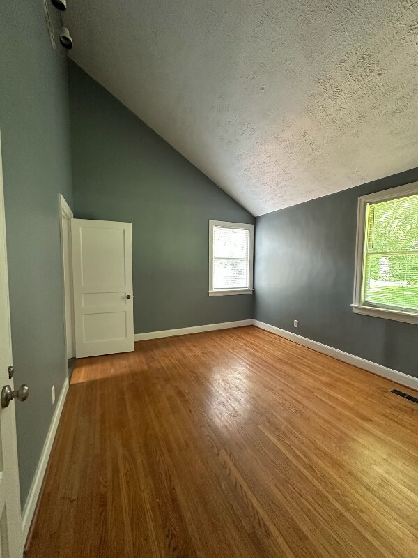 Building Photo - 4906 Ruskin Ave