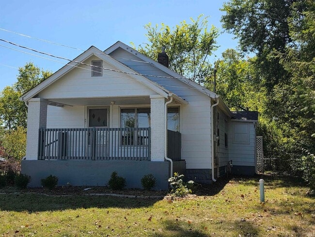 Building Photo - 921 W Gourley Pike