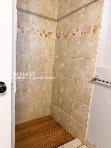 Building Photo - 4096 Colony Hills Cir