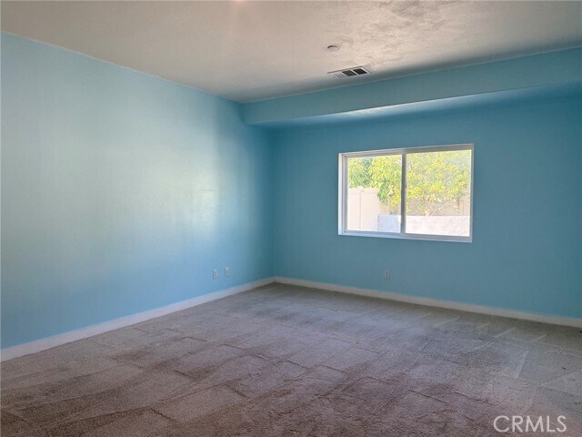Building Photo - 2975 Gibson St