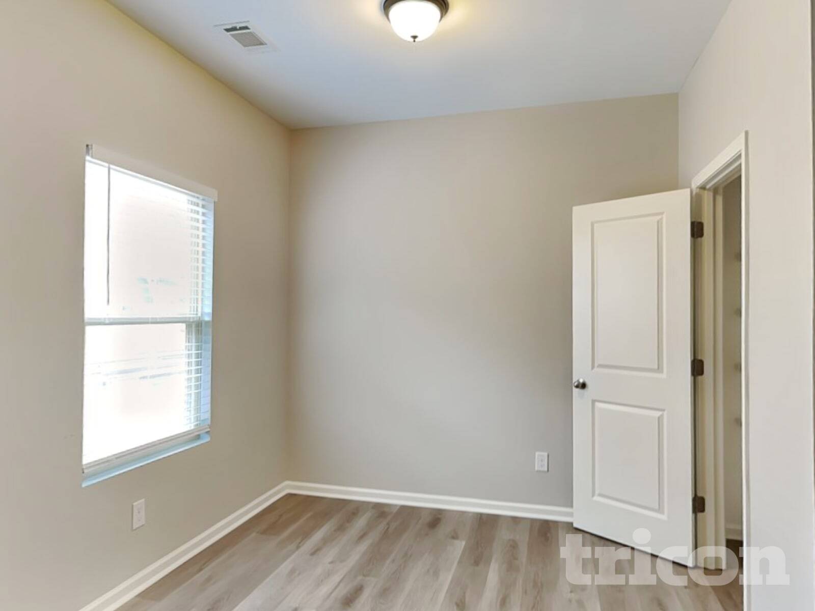 Building Photo - 38 Ponders Rd