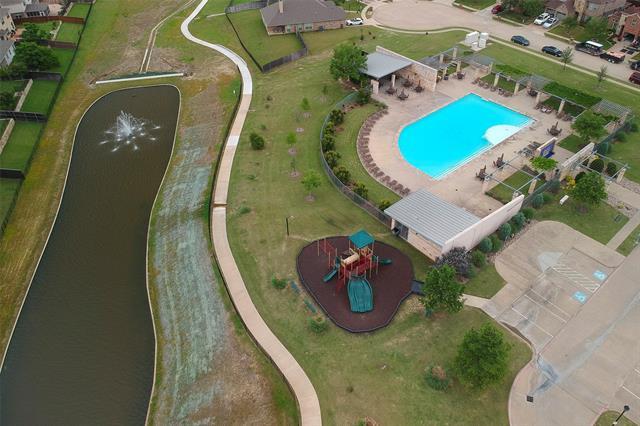 Building Photo - 1505 Lone Pine Dr