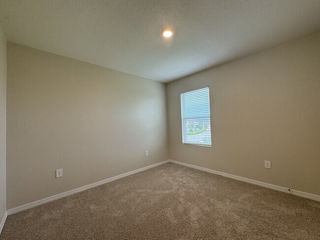 Building Photo - 17448 Harvest Moon Way
