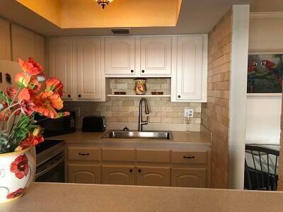 Building Photo - 2929 SE Ocean Blvd