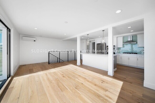 Building Photo - AVAILABLE JANUARY- Stunning Townhome in Avila Beach - 2 Bedroom / 2 Bathroom