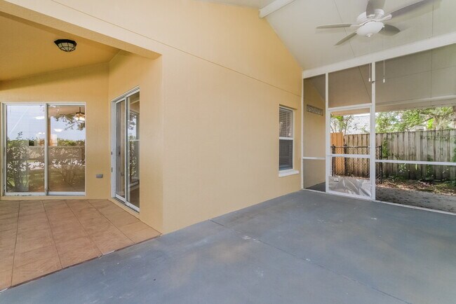 Building Photo - 1843 Horsechestnut Ct