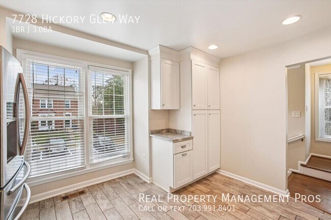 Building Photo - 7728 Hickory Glen Way