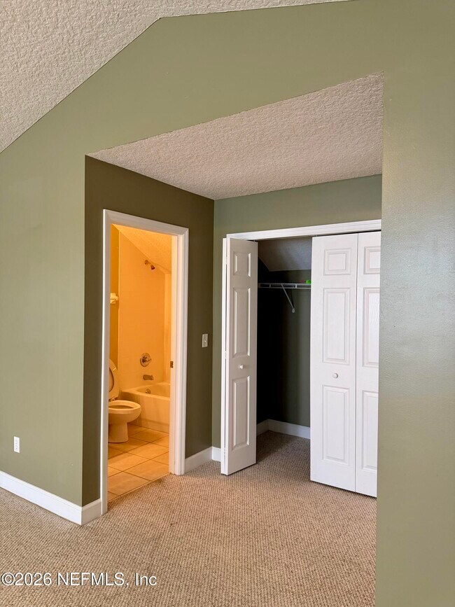 Building Photo - 7709 Burnt Oak Trail