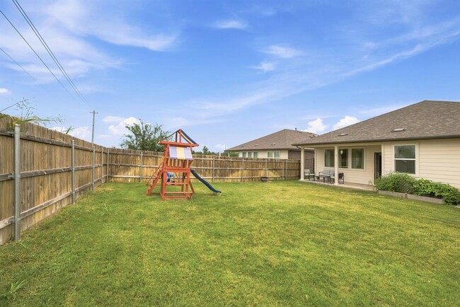 Building Photo - 3608 Overlord Ln
