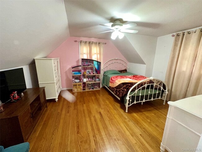 Building Photo - 1316 Mcclure Ave