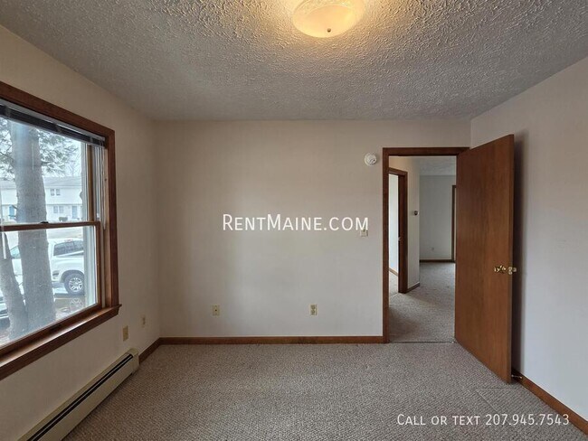 Building Photo - 5 Hartley St