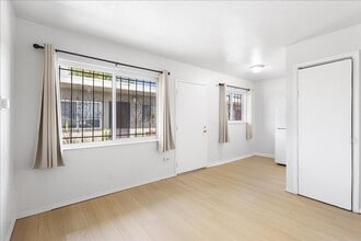 Building Photo - 1843-1847 E 25th St