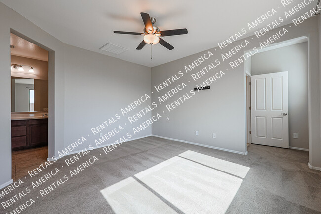 Building Photo - 41587 Anne Ln