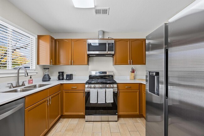 Building Photo - 5006 Acorn Grove Ct