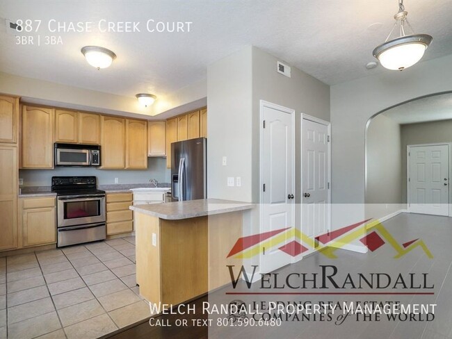 Building Photo - 887 Chase Brook Lane 890 E