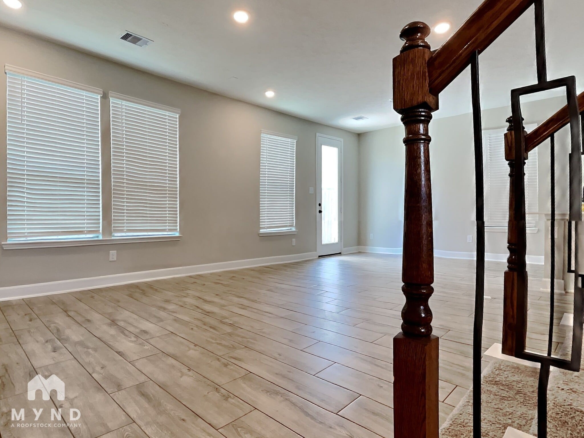 Building Photo - 10210 Alder Ridge Dr