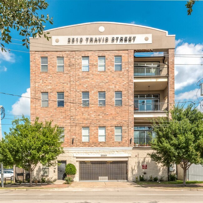 Building Photo - 2510 Travis St