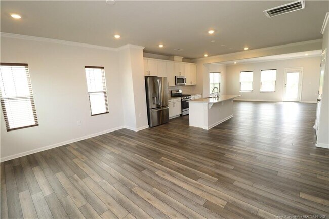 Building Photo - 2122 Terrawood Dr