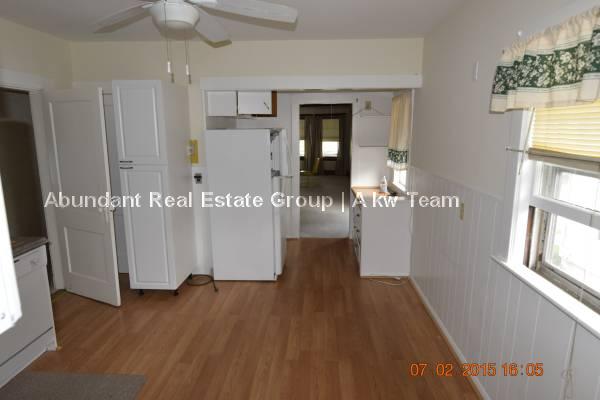 Building Photo - 344 School St