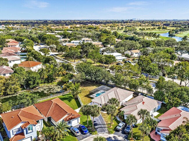 Building Photo - 13400 NW 5th Ct