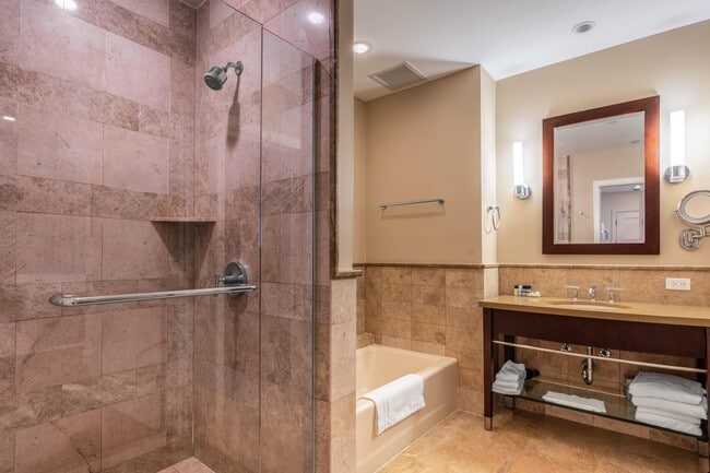 Building Photo - 3800 N Ocean Dr