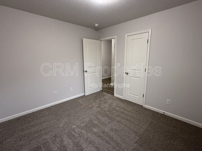 Building Photo - 306 Shrack Ln