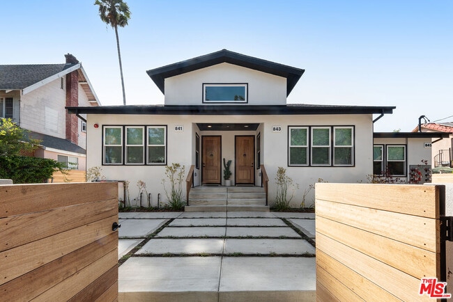Building Photo - 841 N La Fayette Park Pl