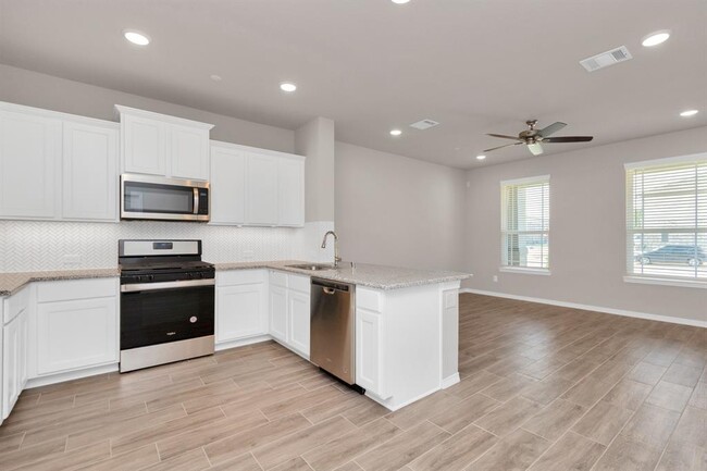 Building Photo - 2834 Scanlan Mdw