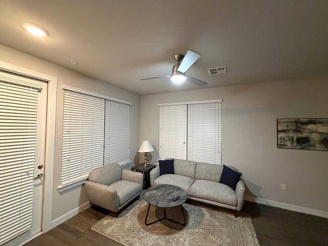 Building Photo - 23555 N Desert Peak Pkwy