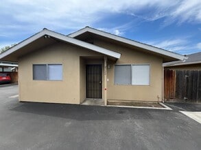 Building Photo - 2967